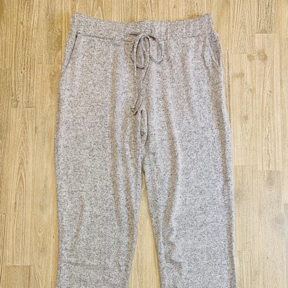 PERFECT GIFT! 2 Piece Set // Super Cozy NWOT - Picture 5 of 7